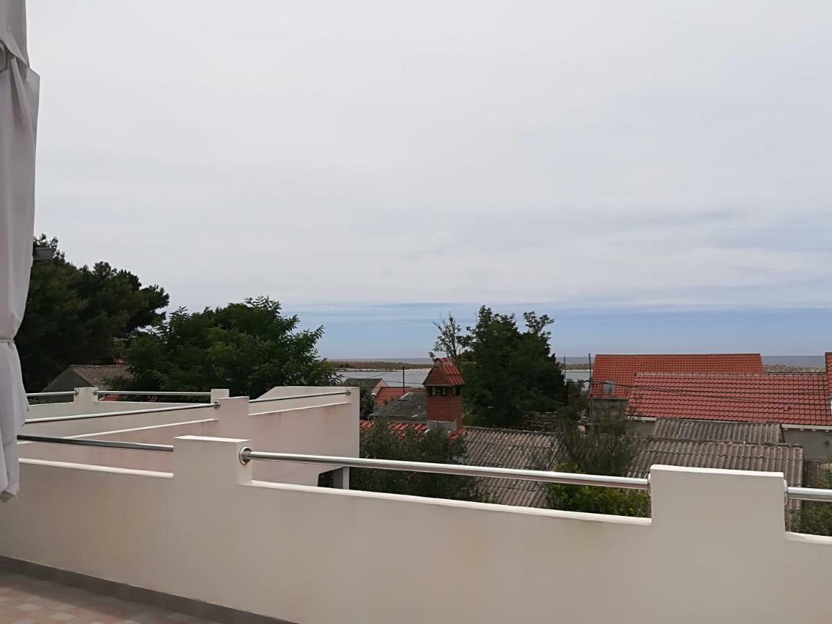 Apartman Rosanda Premuda Exterior foto